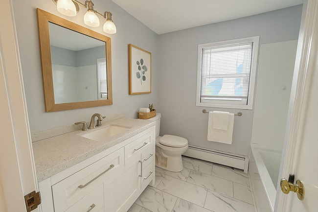 Building Photo - Charming 3-Bedroom Single-Family Home