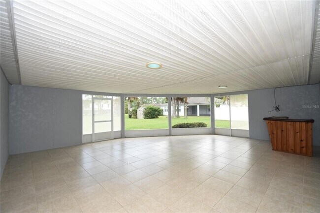 Building Photo - 14 Ryley Ln