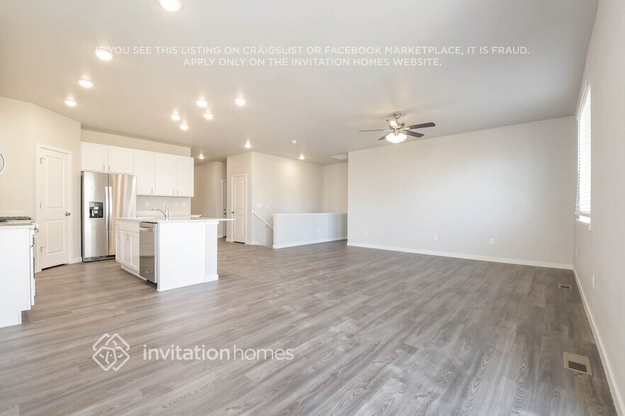 Building Photo - 4419 Shivaree St