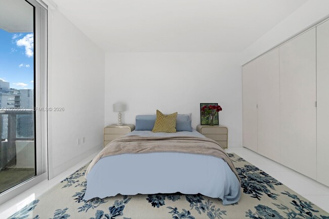 Building Photo - 5801 Collins Ave