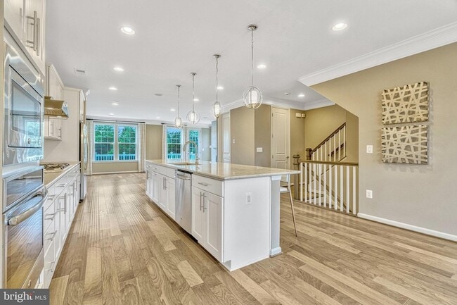Building Photo - 21491 Willow Breeze Sq