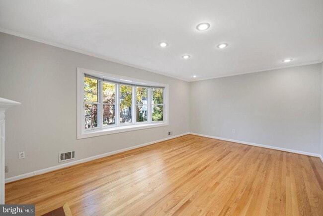 Building Photo - 1106 Brentfield Dr