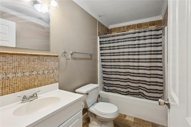 Building Photo - 891 N Eugenia Pl NW