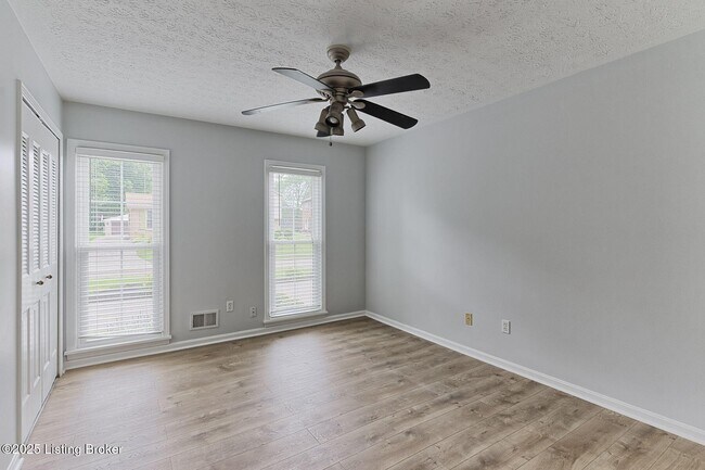 Building Photo - 6714 Copperfield Rd