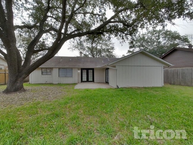 Building Photo - 11519 Perry Rd