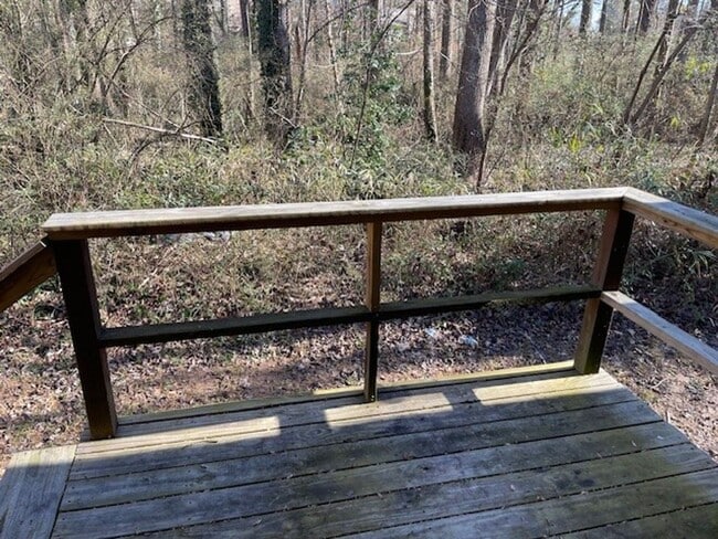 Building Photo - **ASK HOW YOU CAN MOVE IN WITH NO SECURITY DEPOSIT**333 River Brook Trl: 3BD, 2.5BA Duplex only 5...