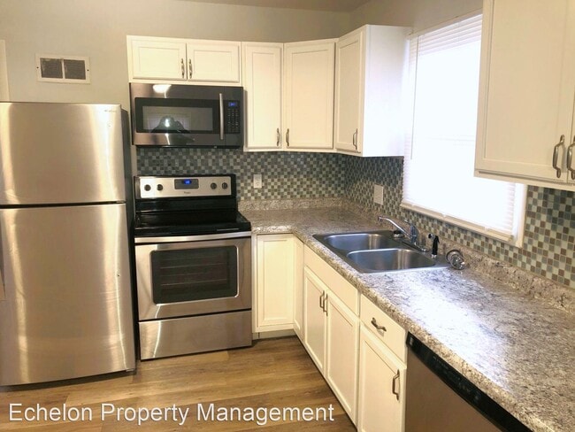 Building Photo - 3 br, 2 bath House - 919 Walnut St.