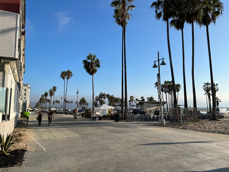 Venice to the south - 22 Navy St