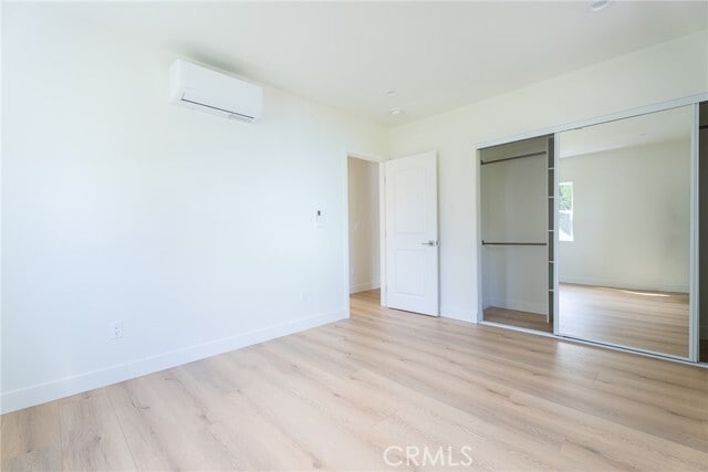 Building Photo - 1065 E Spazier Ave