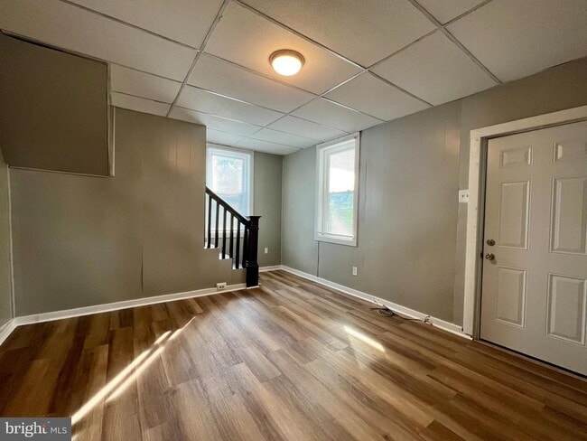 Building Photo - 6 Laurel Hill Ln