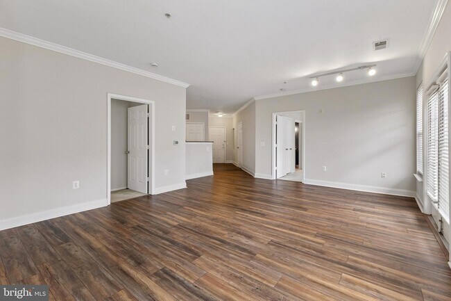 Building Photo - 3009 Nicosh Cir