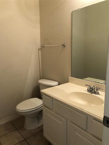 Building Photo - 8304 Hitching Tr