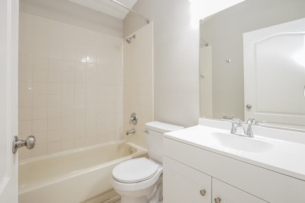 Building Photo - 6859 Bouganvillea Crescent Dr