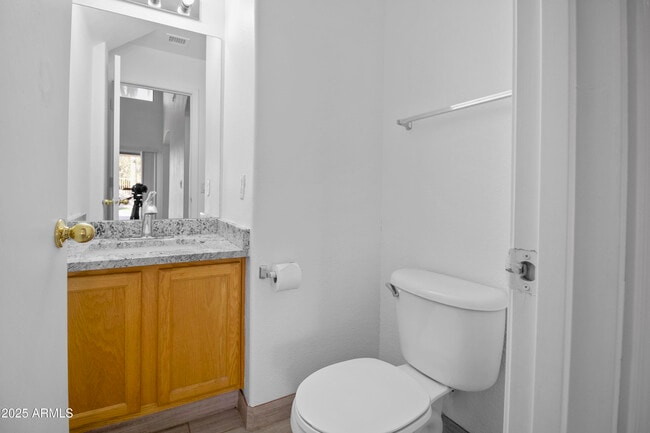 Building Photo - 7396 W Tonopah Dr