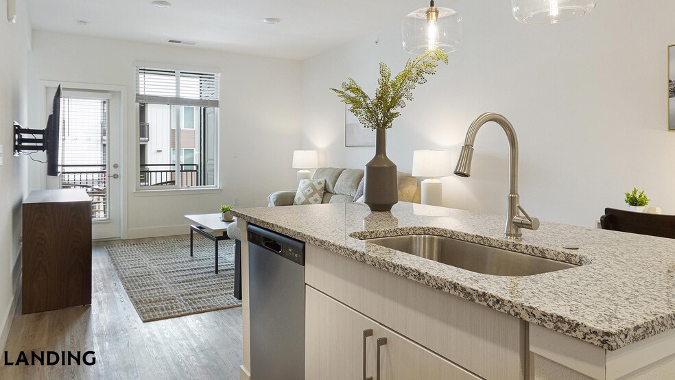 Building Photo - 10670 Jake Jabs Blvd