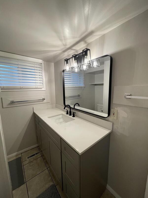 Building Photo - 348 S 600 E