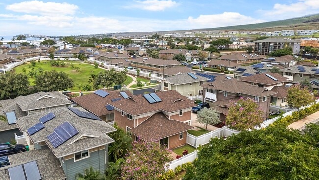 Building Photo - Kahoma Village: Fully furnished 4-bedroom, 2.5-bath home