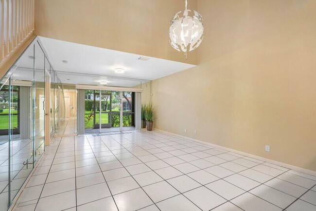 Building Photo - 10489 Mateo Ct