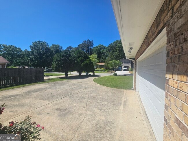 Building Photo - 2293 Lanier Pl