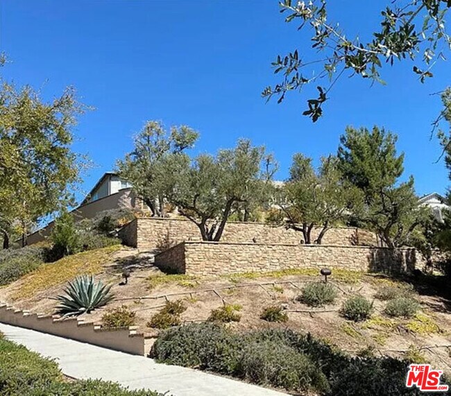 Building Photo - 19320 Carranza Ln