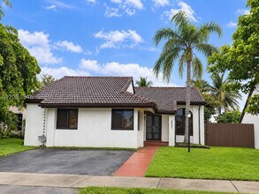 Building Photo - 6641 SW 127th Path