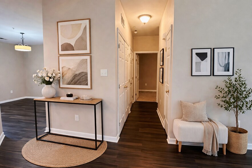 Building Photo - 6514 Daytona Ct