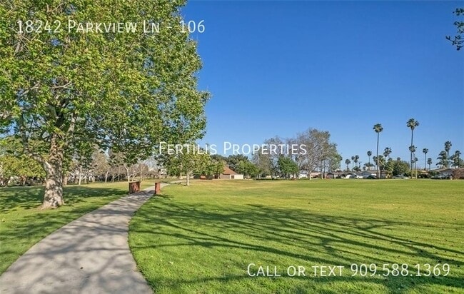 Building Photo - 18242 Parkview Ln