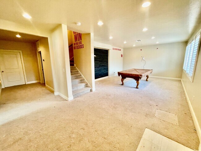 Building Photo - Beautiful Five Bedroom with Office in Desert Hills