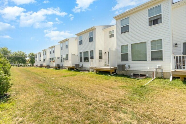 Building Photo - 4110 Orrs Town Ct