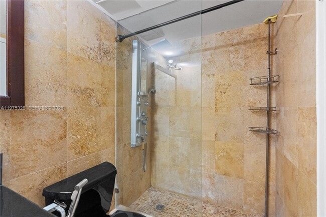 Building Photo - 7601 E Treasure Dr