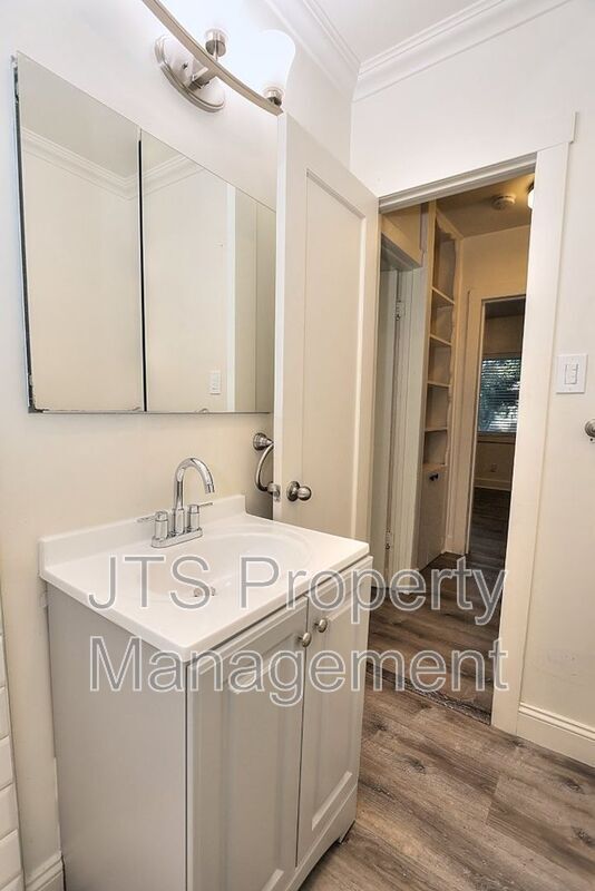 Building Photo - 4702 65th St