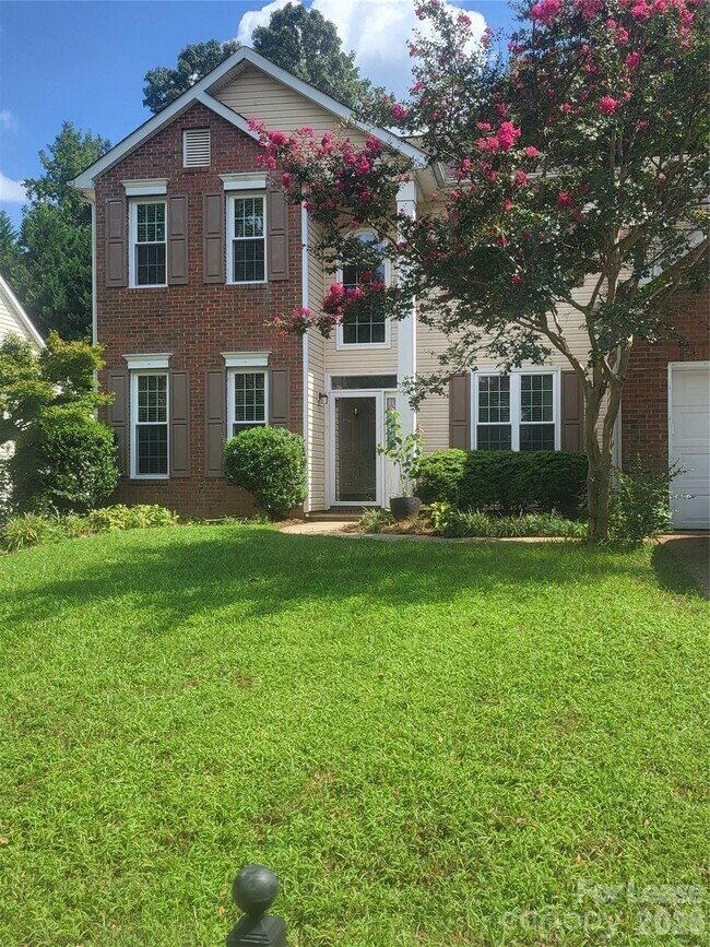 Building Photo - 17450 Baldwin Hall Dr
