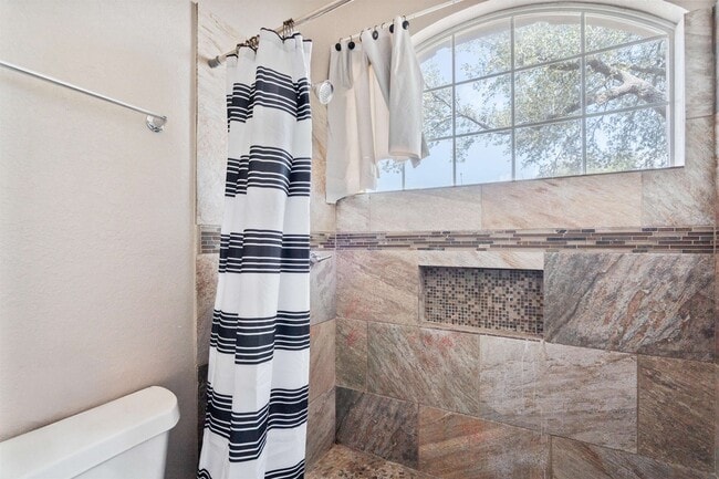 Building Photo - 105 Covey Ridge Dr