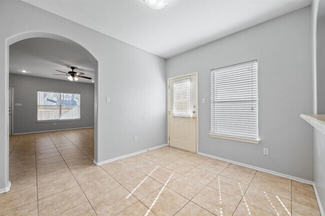 Building Photo - 2906 Pearl St