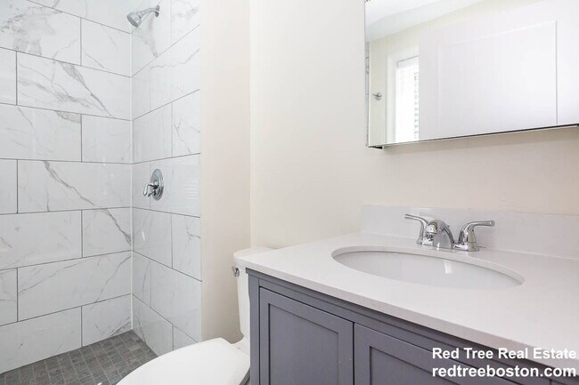 Building Photo - 77 Rock Glen Rd