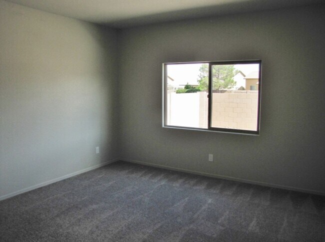 Building Photo - 3BR/2BA/2CG, 1423 sq.ft. rental in the Holiday subdivision, Sierra Vista, AZ
