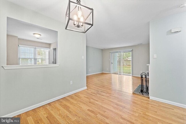 Building Photo - 509 Cascade Ct