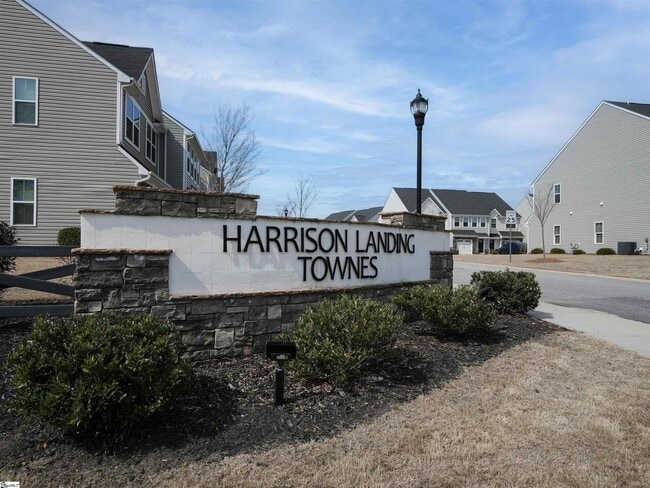 Building Photo - 216 Hipps Crossing Dr