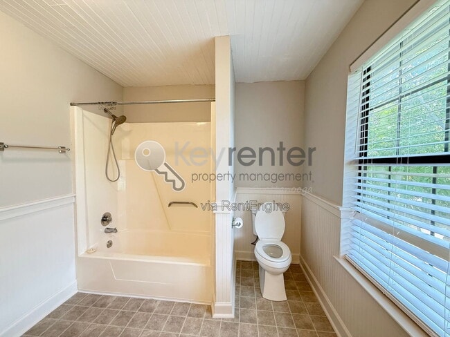 Building Photo - 6407 Harbor Master Dr