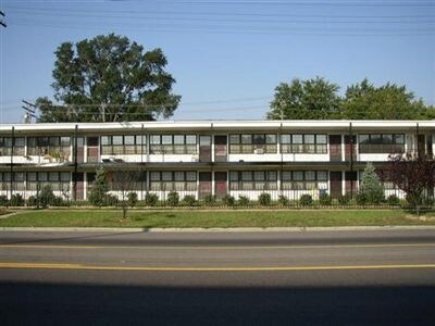 Primary Photo - College Grove