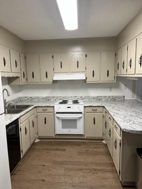 Building Photo - 5801 Creel Rd