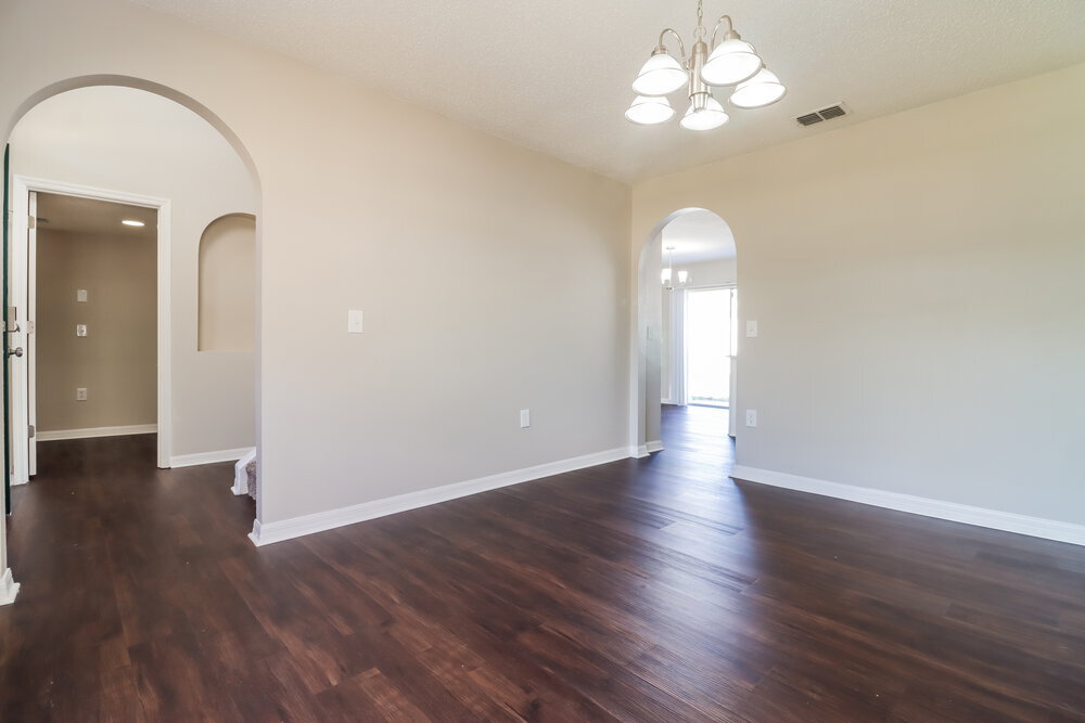 Building Photo - 10401 River Bream Dr
