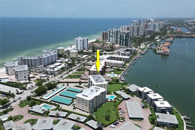 Building Photo - 3420 Gulf Shore Blvd N
