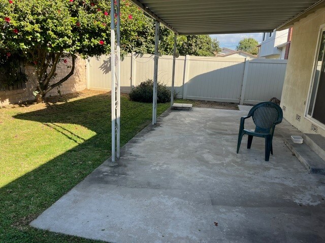 Building Photo - 1551 Habra Ct