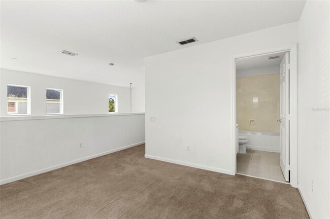 Building Photo - 1142 Shallcross Ave