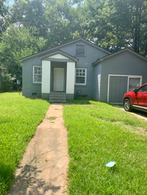 Building Photo - 2823 Locust St