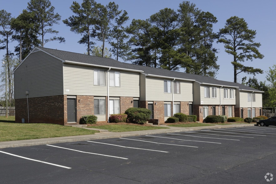 Lakeview Apartments 106 Barkwood Dr Greenwood SC 29649 Apartment Finder