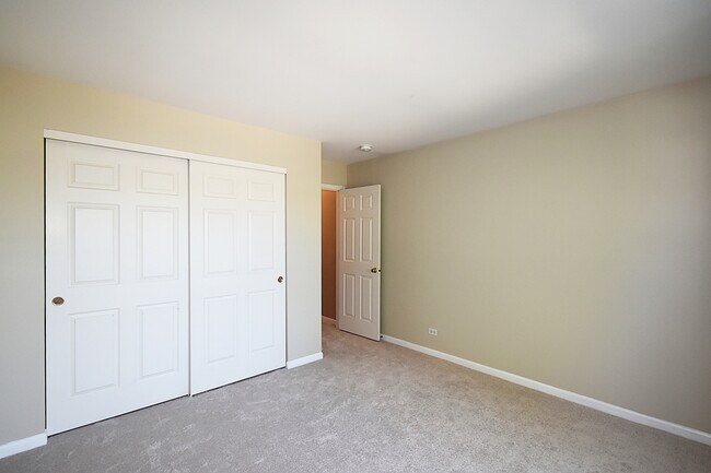Building Photo - 312 Fairmont Ct