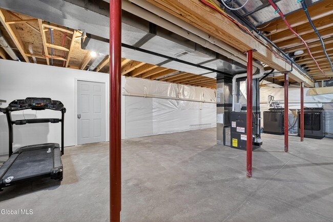 Building Photo - 8 Coronado Way