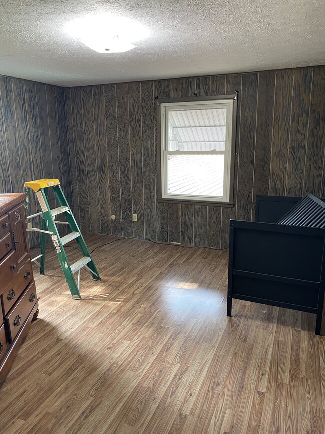 Building Photo - 1700 Manchester Ave NW